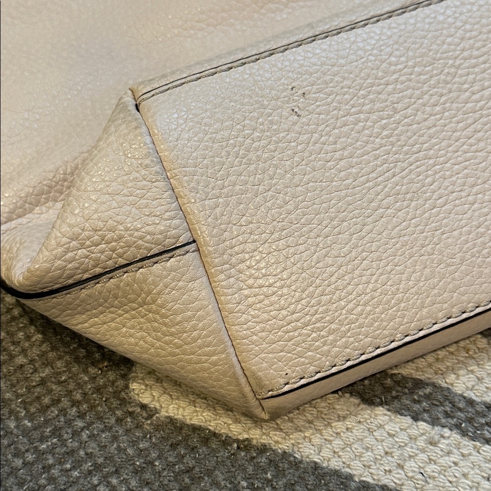 KATE ♠️ SPADE HOBO BAG IN IVORY - Picture 4 of 15